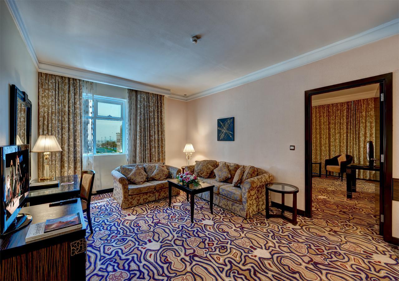 Sharjah Palace Hotel Luaran gambar